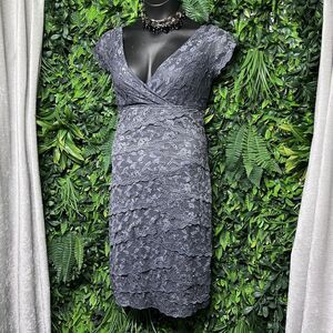 MARINA Dress Women 18 Gray Lace Sequin Beaded Layered Formal Wedding‎ 2541